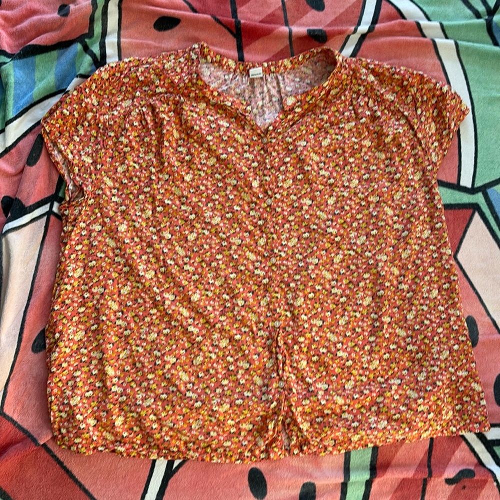 Ditsy floral button down blouse wt51